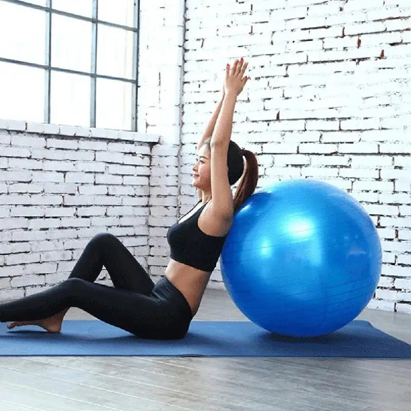 Diameter 45cm PVC Fitness Balls Yoga Ball Thickened